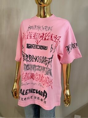 Balenciaga Unisex Oversized Graphic Logo T-Shirt size L – Excellent Condition